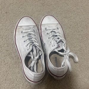 HEAVILY worn converse ❤️
